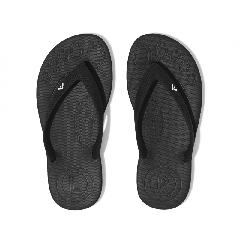 Kids' Fitflop Iqushion Rubber Flip Flops Black | IN-JNOBC4160